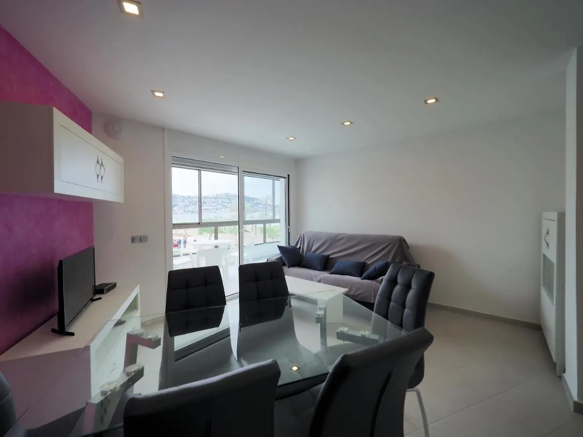 Inmosantos Oasis A3 Apartment Roses 0*,